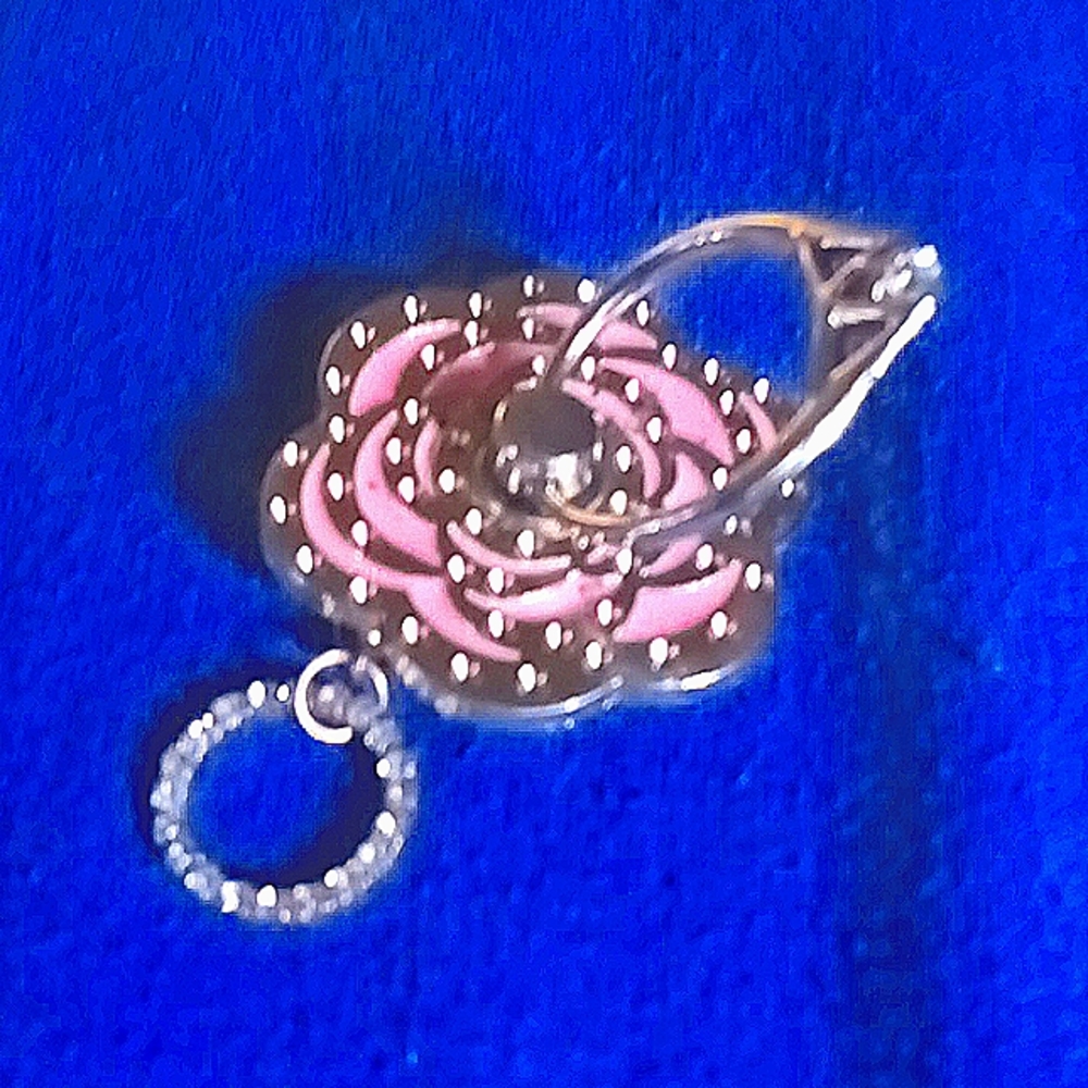 Cellphone Ring 💍 withe rose base( phn. Stand& hook